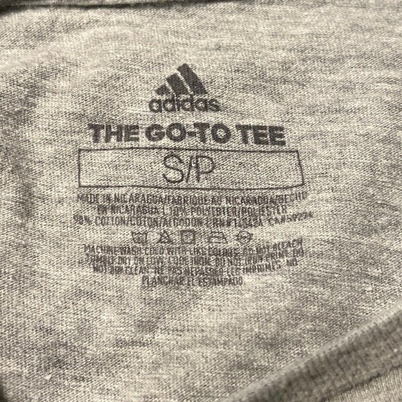 Adidas Go-To Tee Size Small - Picture 2 of 3